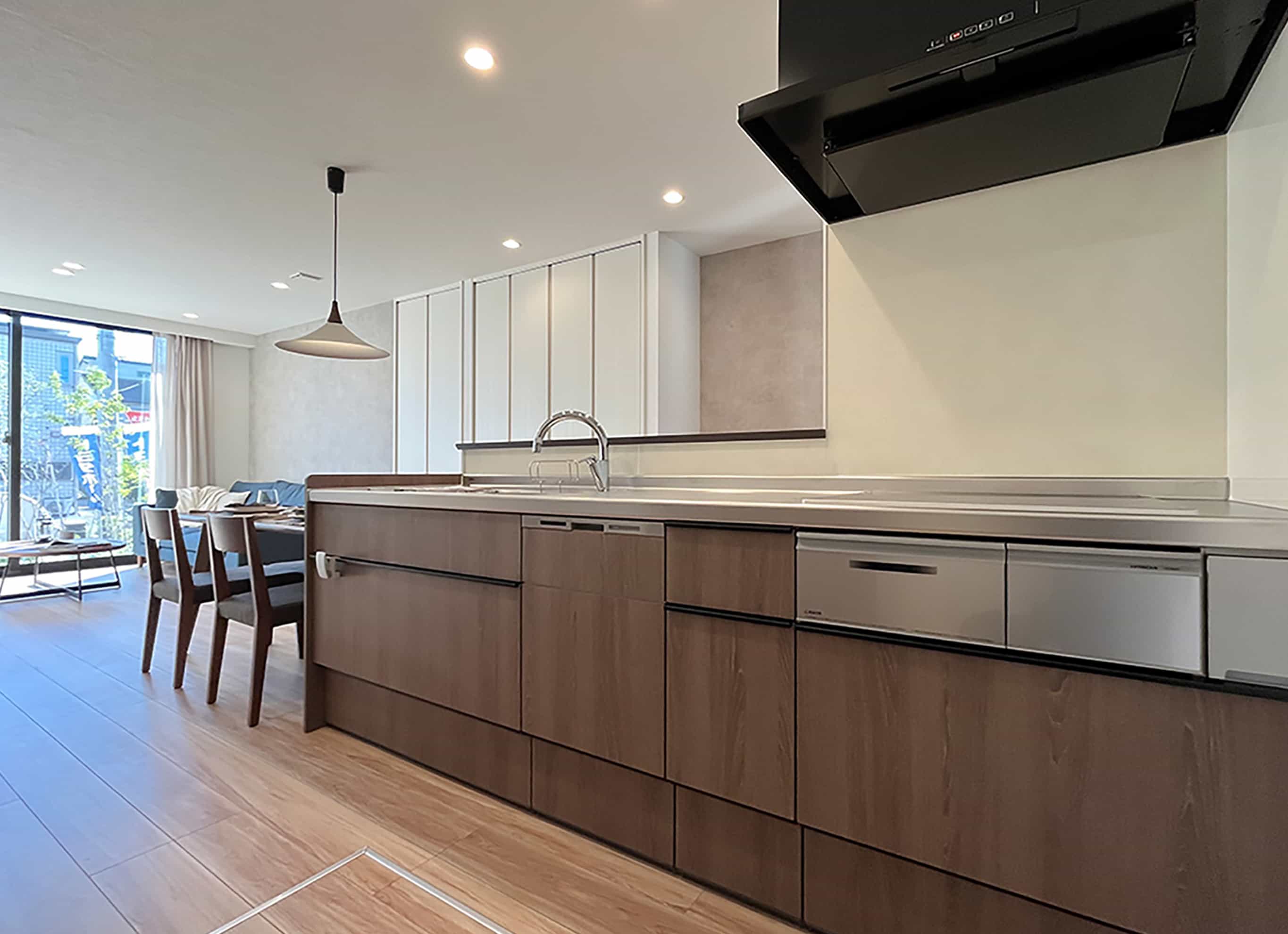 No.11／キッチン（2025年8月撮影）